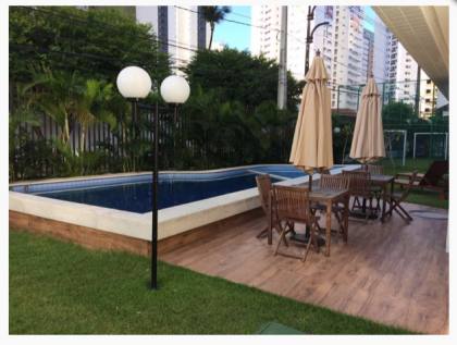 Apartamento Para Alugar com 3 quartos 1 suítes no bairro Torre em Recife