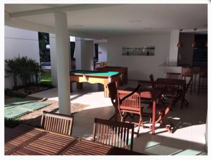 Apartamento Para Alugar com 3 quartos 1 suítes no bairro Torre em Recife