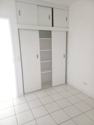 Apartamento Para Vender com 3 quartos 1 suítes no bairro Boa Viagem em Recife