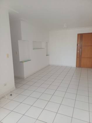 Apartamento Para Vender com 3 quartos 1 suítes no bairro Boa Viagem em Recife
