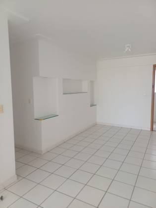 Apartamento Para Vender com 3 quartos 1 suítes no bairro Boa Viagem em Recife