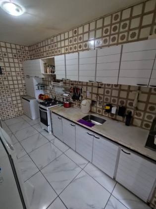 Apartamento Para Vender com 3 quartos 1 suítes no bairro Boa Viagem em Recife