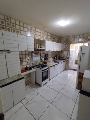 Apartamento Para Vender com 3 quartos 1 suítes no bairro Boa Viagem em Recife