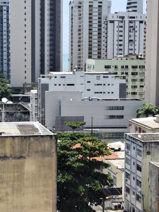 Apartamento Para Vender com 3 quartos 1 suítes no bairro Boa Viagem em Recife