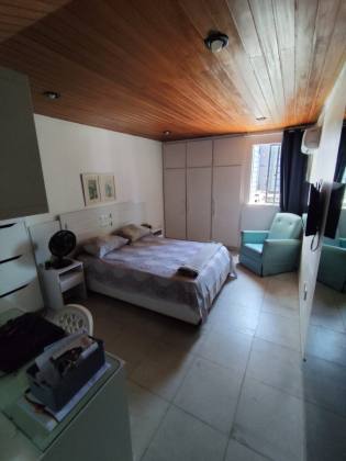 Apartamento Para Vender com 3 quartos 1 suítes no bairro Boa Viagem em Recife