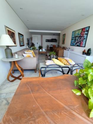 Apartamento Para Vender com 3 quartos 1 suítes no bairro Boa Viagem em Recife