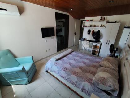Apartamento Para Vender com 3 quartos 1 suítes no bairro Boa Viagem em Recife