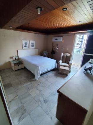 Apartamento Para Vender com 3 quartos 1 suítes no bairro Boa Viagem em Recife