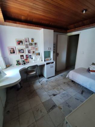 Apartamento Para Vender com 3 quartos 1 suítes no bairro Boa Viagem em Recife