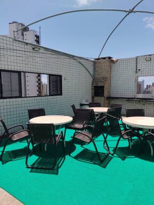 APARTAMENTO À VENDA COM 2 QUARTOS EM BOA VIAGEM - Recife - PE