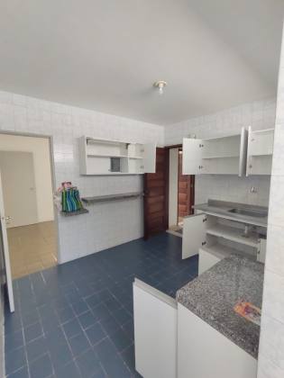 Apartamento a venda com 3 quartos,  95m² em Candeias – Jaboatão – PE