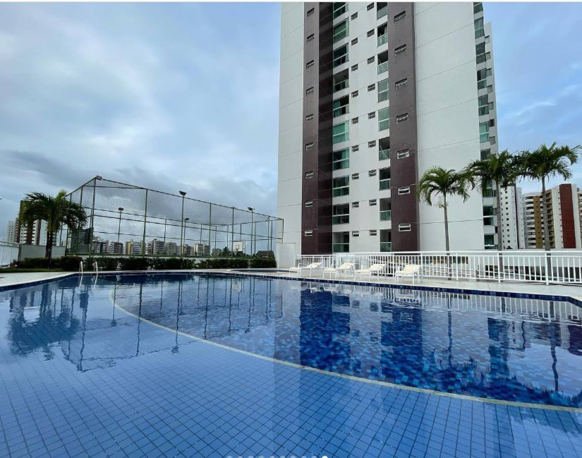 Apartamento a Venda no Condomínio Fontana Di Trevi Bairro Jardins