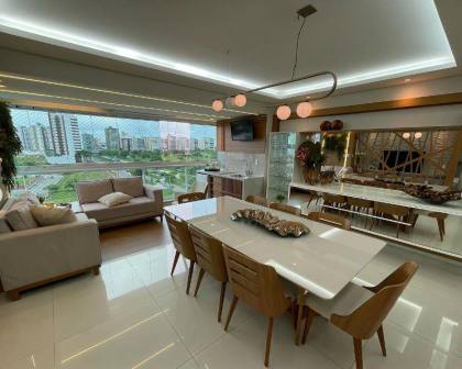 Apartamento a Venda no Condomínio Fontana Di Trevi Bairro Jardins