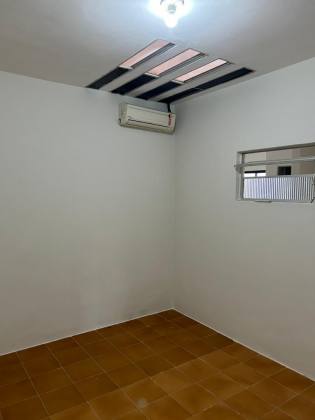 Casa no Bairro Jabotiana