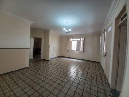 Casa Duplex no Bairro Luzia