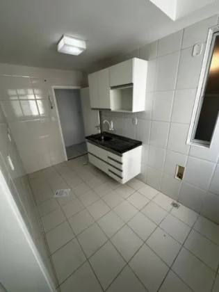 Apartamento no Condomínio  Ecoville Park Club