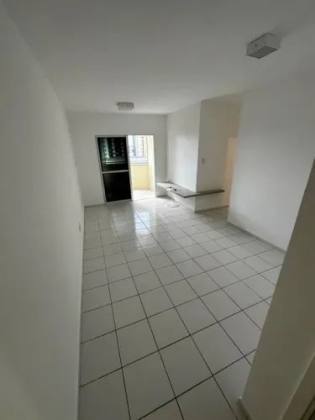 Apartamento no Condomínio  Ecoville Park Club