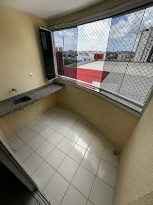 Apartamento no Condomínio  Ecoville Park Club