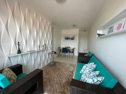Apartamento no Condomínio Villa Solare no bairro Aeroporto