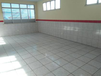 Prédio Comercial no Medice