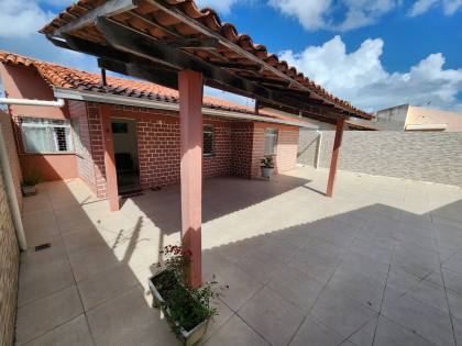 Casa 3 Quartos 2 suítes no Conjunto Beira Mar – Aeroporto