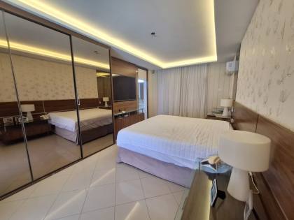 Luxuosa Casa na Atalaia a 500m da Orla – Conforto, Estilo e Lazer Completo!