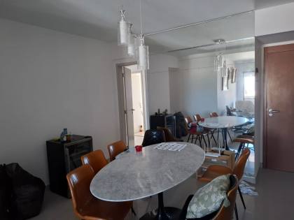 Apartamento vista mar a 480m da orla de Atalaia.