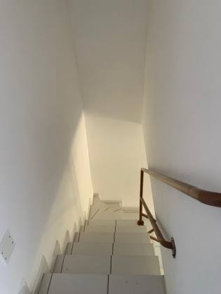 Casa duplex em condomínio fechado