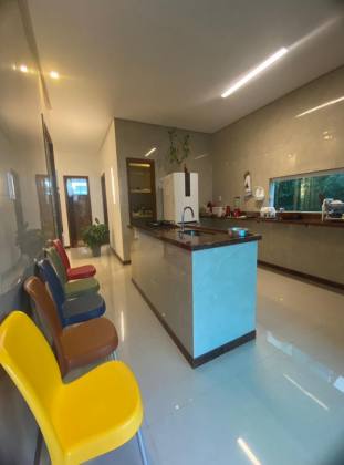 CASA NO COND. MARTA FERREIRA