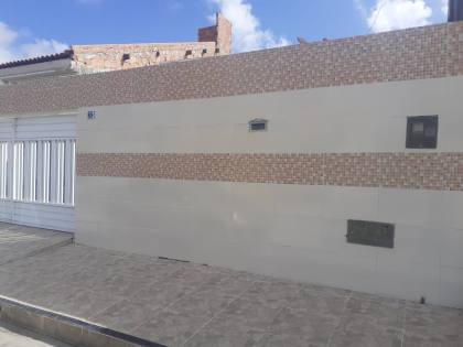 Casa no Conjunto Marcos Freire, em Nossa Sra. do Socorro/SE.
