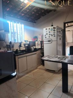 Casa a venda na Farolândia
