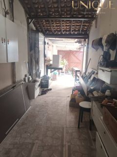 Casa a venda na Farolândia