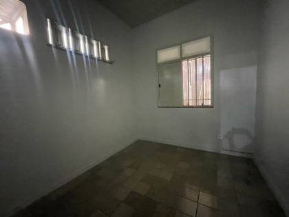 Casa Residencial ou Ponto comercial na Rua Maruim