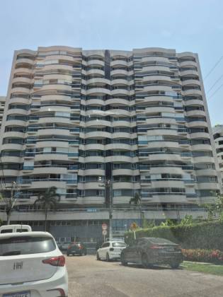 Apartamento no Vizcaya Residence, 123m², 3 quartos, 1 suíte, DCE  e localização privilegiada.