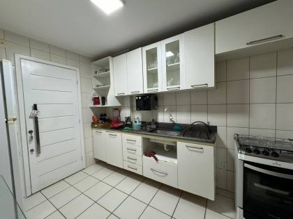 Apartamento a venda no condomínio Horto dos ipês no Jardins