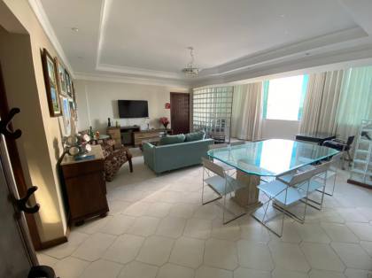 Apartamento a venda no condomínio edifício Antônio Valença Rollemberg