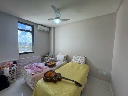 Apartamento a venda no Condomínio Montparnasse