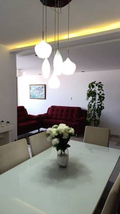 Apartamento Condomínio Moradas das Árvores 120m², 3 quartos, sendo 1 suíte, e mais 1 quarto de dependência com localização privilegiada.