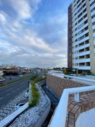 Apartamento no Triumph, Ponto Novo, 80m², 2 suítes e localização privilegiada.