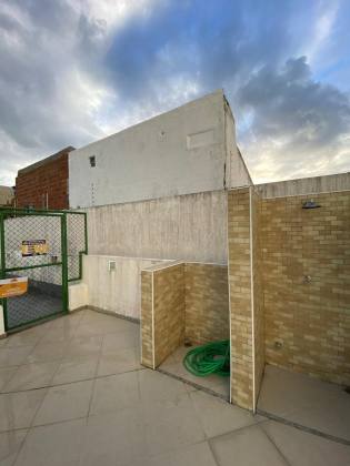 Apartamento no Triumph, Ponto Novo, 80m², 2 suítes e localização privilegiada.