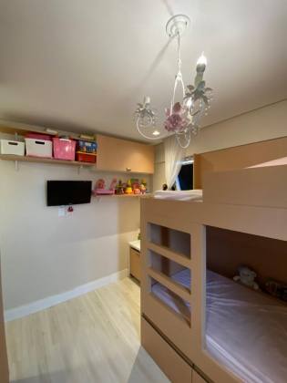 Apartamento no Triumph, Ponto Novo, 80m², 2 suítes e localização privilegiada.