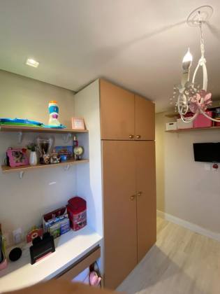 Apartamento no Triumph, Ponto Novo, 80m², 2 suítes e localização privilegiada.