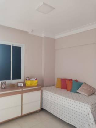 Apartamento no Triumph, Ponto Novo, 80m², 3 quartos, 2 suítes e localização privilegiada.