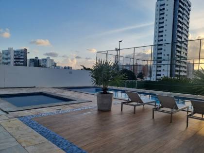 Apartamento no Passeio Beira Mar, 155m², 3 suítes, DCE e localização privilegiada.