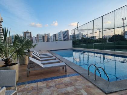 Apartamento no Passeio Beira Mar, 155m², 3 suítes, DCE e localização privilegiada.