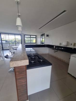 Apartamento no Passeio Beira Mar, 155m², 3 suítes, DCE e localização privilegiada.