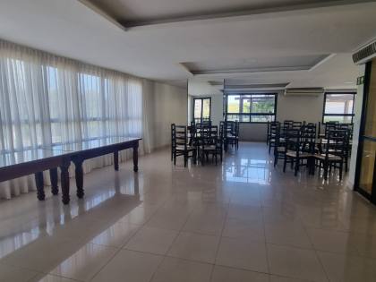 Apartamento no Passeio Beira Mar, 155m², 3 suítes, DCE e localização privilegiada.