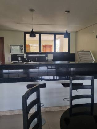 Apartamento no Passeio Beira Mar, 155m², 3 suítes, DCE e localização privilegiada.