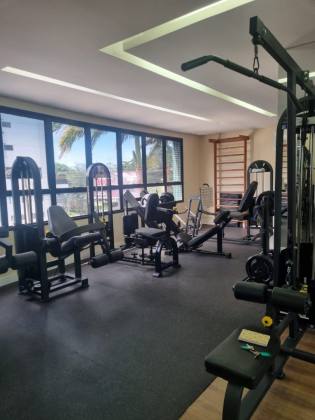 Apartamento no Passeio Beira Mar, 155m², 3 suítes, DCE e localização privilegiada.
