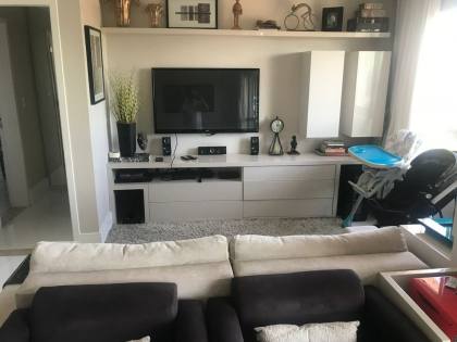 Apartamento no Terraços Beira Mar, 110m², 3 suítes, varanda gourmet e localização privilegiada.